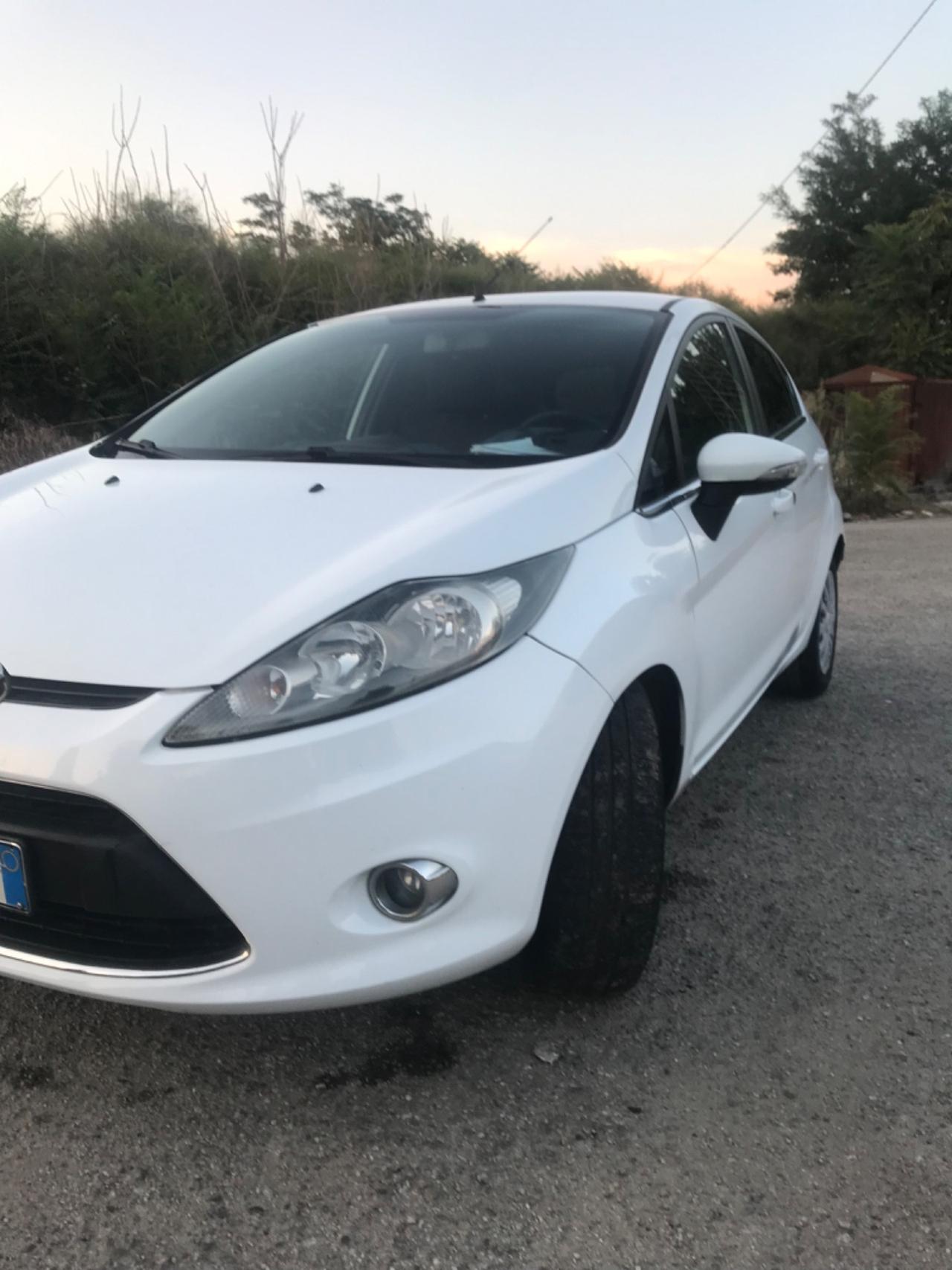 Ford Fiesta 1.4 TDCi 68CV Titanium unico proprietario