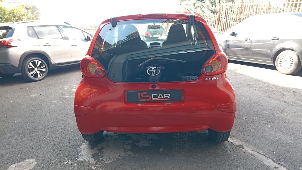 Toyota Aygo 1.0 12V VVT-i 5 porte