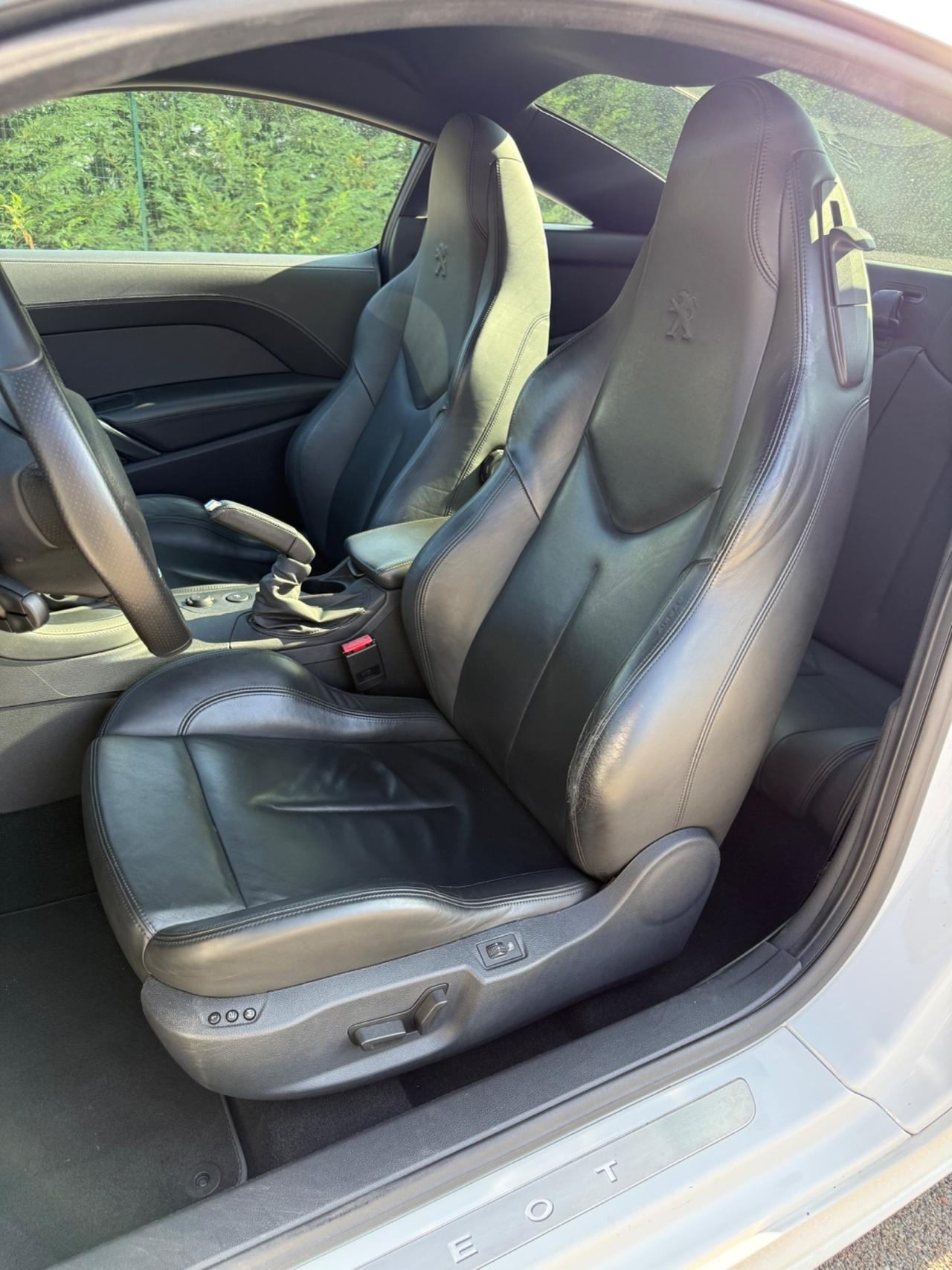 Peugeot RCZ 1.6 THP 200CV*Pelle*Xenon*Full