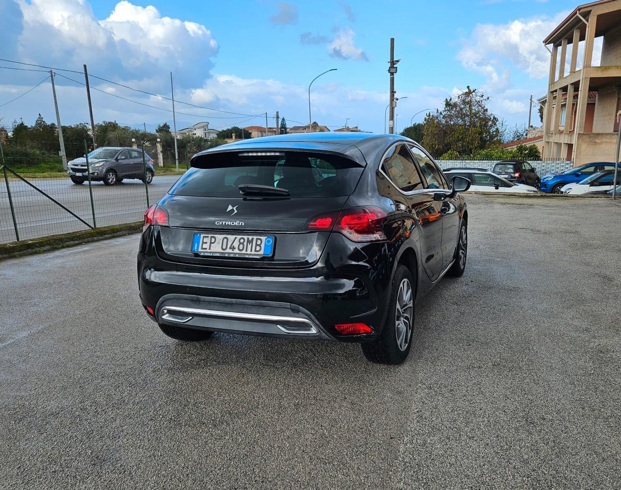 Ds DS4 4 2.0 HDi 135CV 2012