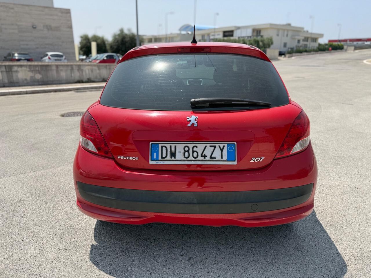 Peugeot 207 1.4 75CV Energie Sport *GPL*