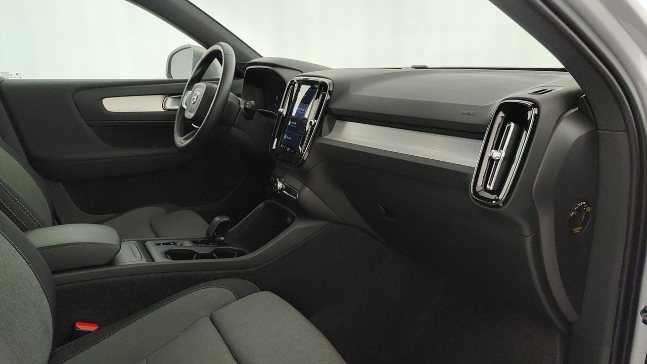 VOLVO XC40 2.0 b3 Core auto
