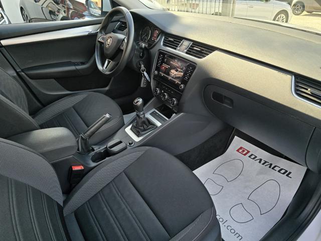 SKODA Octavia 1.6 TDI SCR 115 CV Wagon Executive