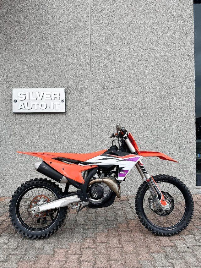 KTM SX-F 450 MOD. 2024 (33 ore di utilizzo) - CONTO VENDITA
