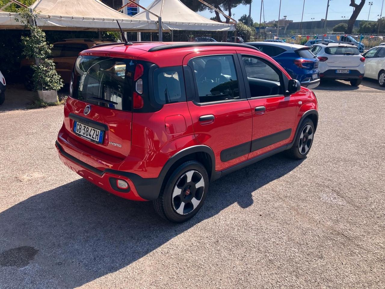 FIAT PANDA 1.0 70cv S&S Hybrid City Cross