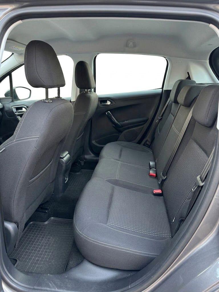 Peugeot 208 BlueHDi 75cv 5 porte Allure