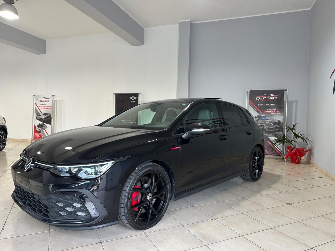 Volkswagen Golf GTI 2.0 TSI