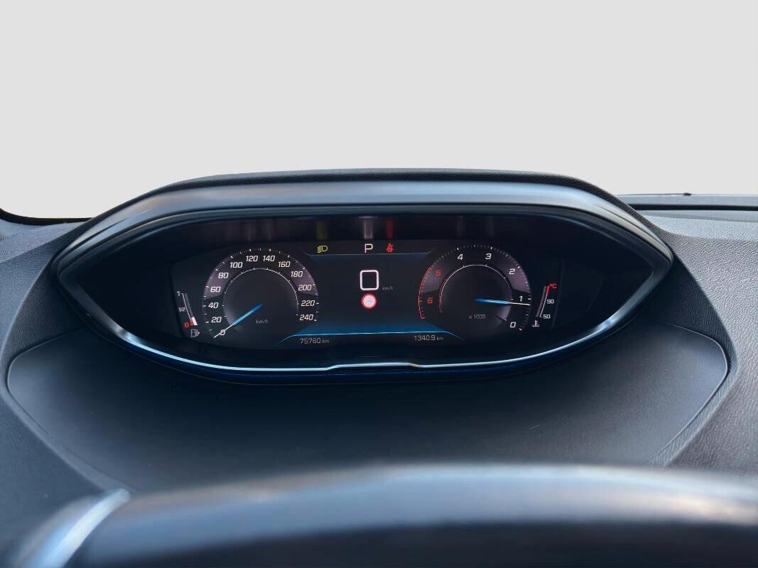 Peugeot 3008 BlueHDi 130 EAT8 GT 2022