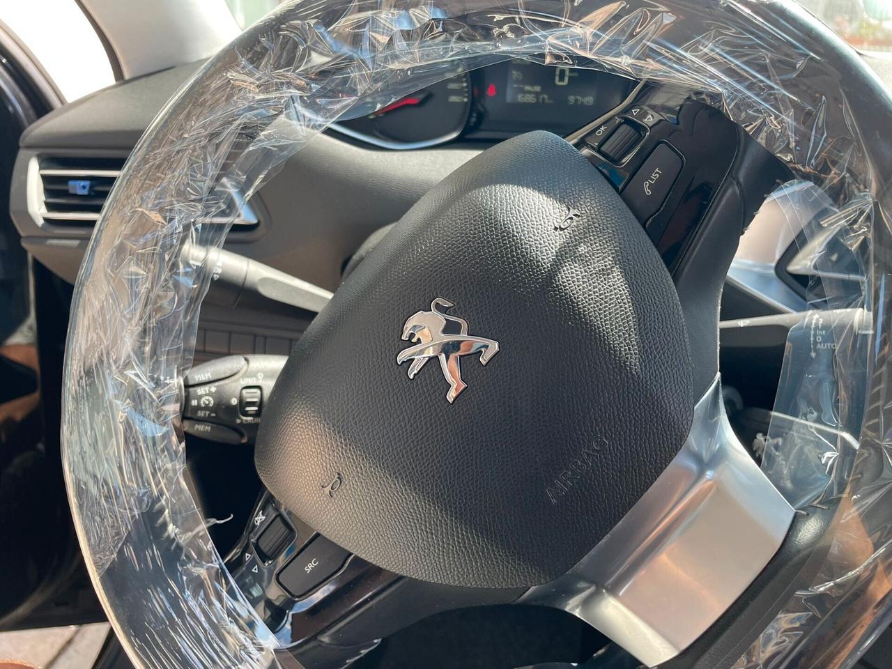 Peugeot 308 1.6 HDi 92 CV Business