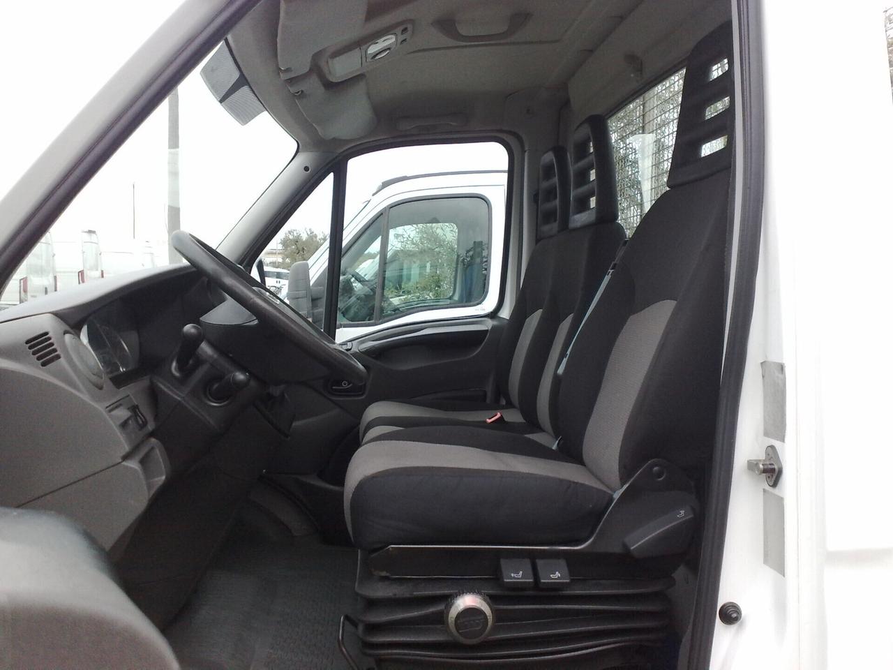 Iveco Daily 35c14 3000cc C.FISSO - 2011