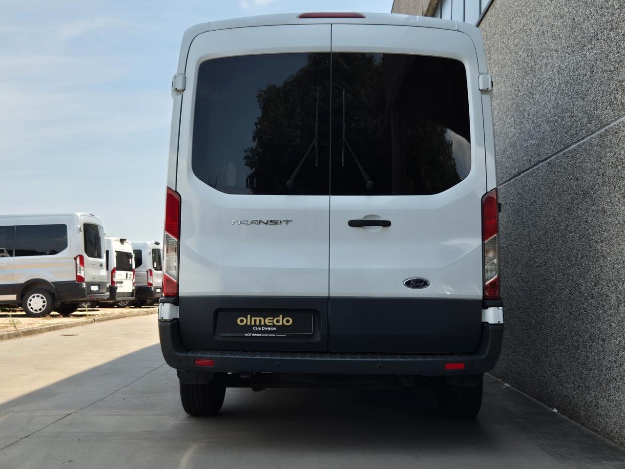 Ford Transit 2.0 TDCi 130CV 9 posti Cambio Automatico