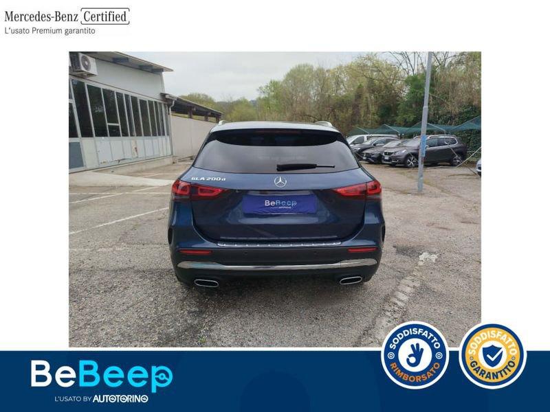 Mercedes-Benz GLA 200 D PREMIUM AUTO