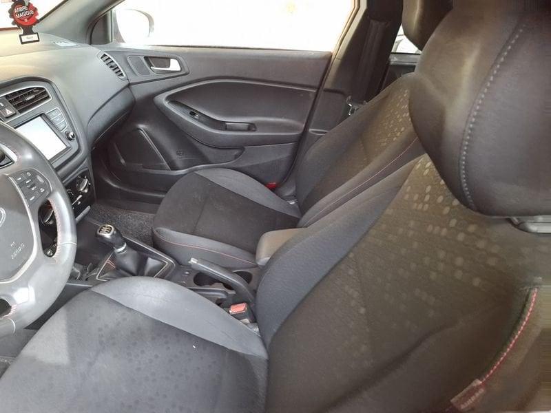 Hyundai i20 II 2018 5p 1.2 mpi Connectline econext Gpl 73cv