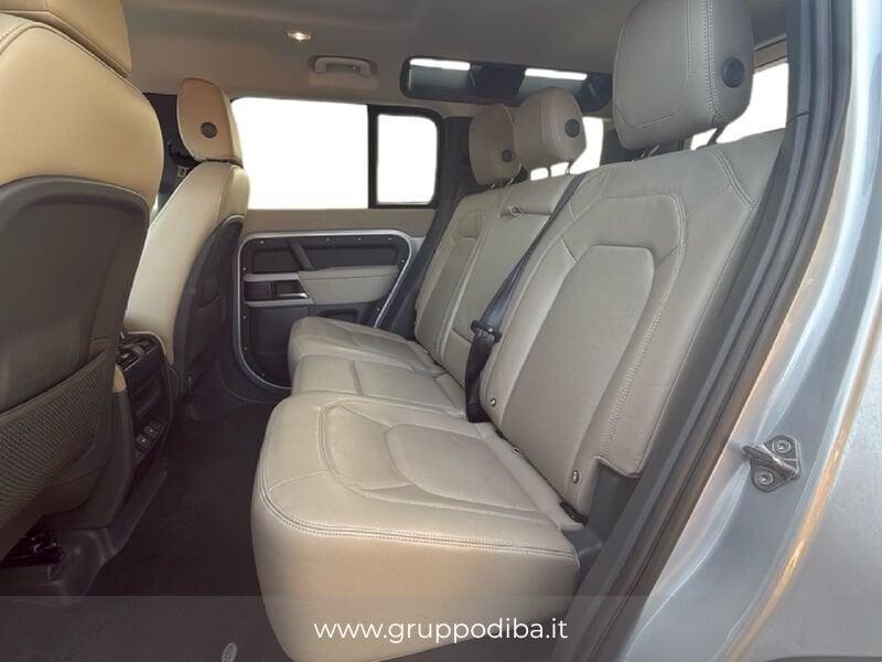 Land Rover Defender VII 2020 110 Diesel 110 3.0d i6 mhev SE awd 200cv auto