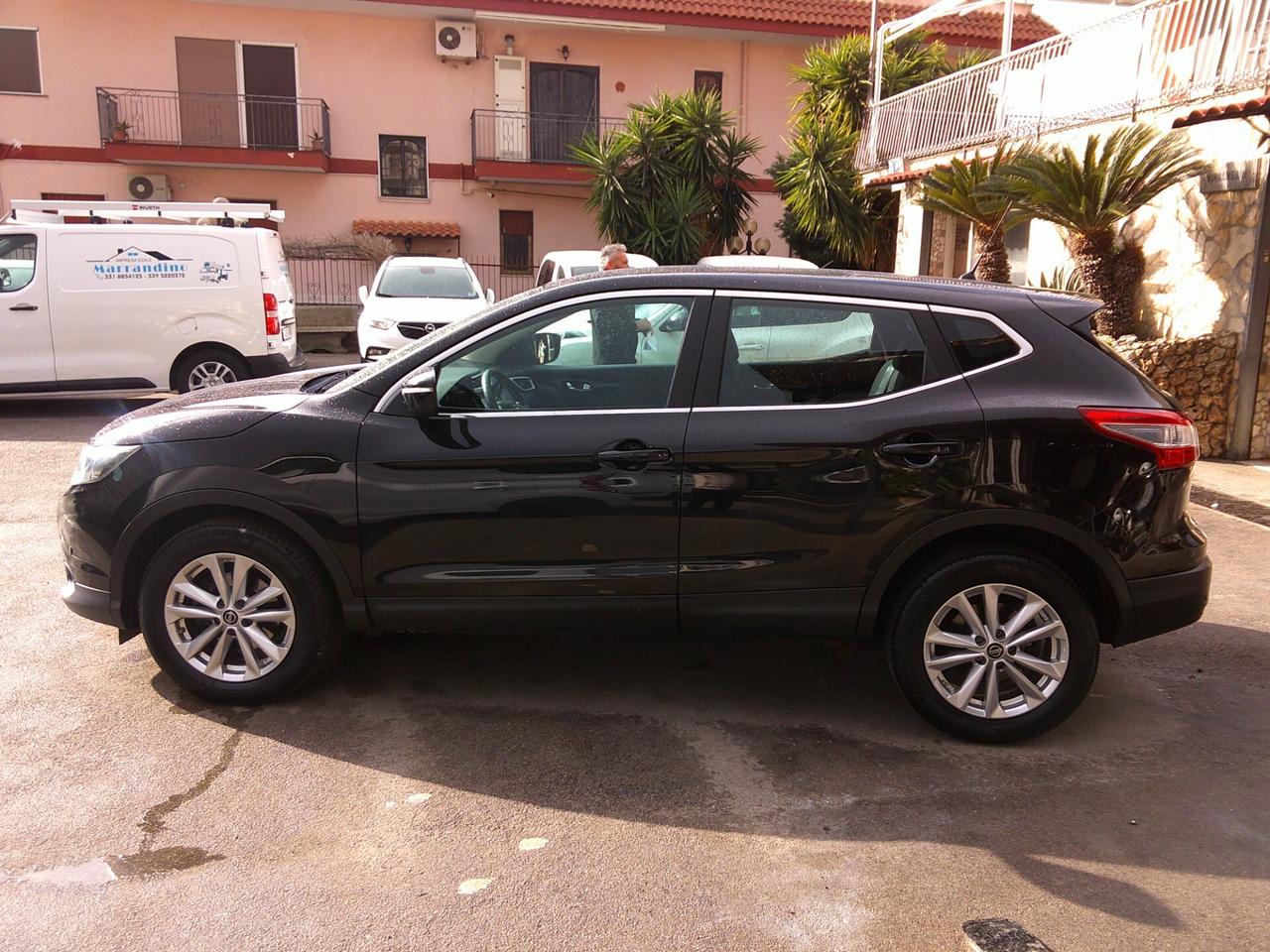 Nissan Qashqai 1.5 dCi DPF Acenta 14