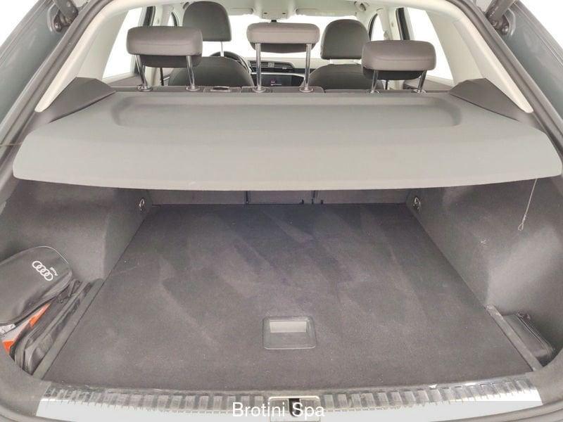 Audi Q3 Q3 35 TDI S tronic Business Advanced
