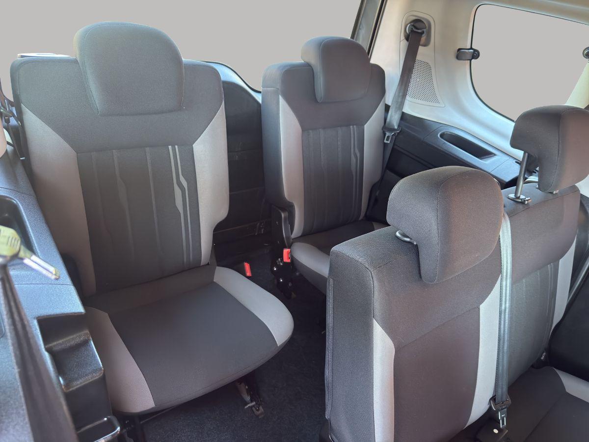 FIAT - DoblÃ² - 1.6 MJT 95 CV Lounge 7 POSTI