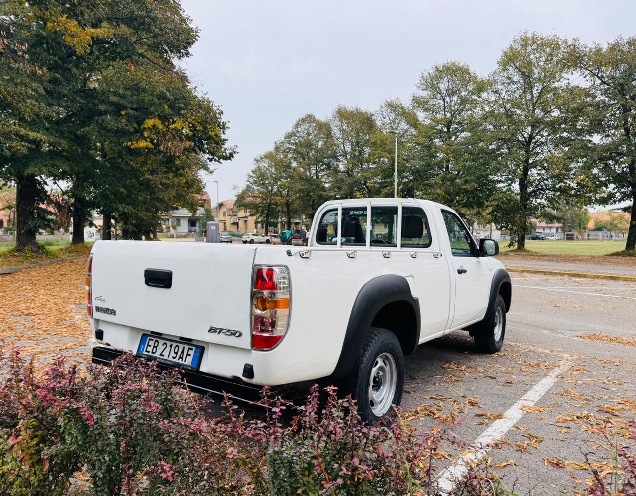Mazda BT-50 2.5 TD cat 4x2 Single Cab Hot Pick-up
