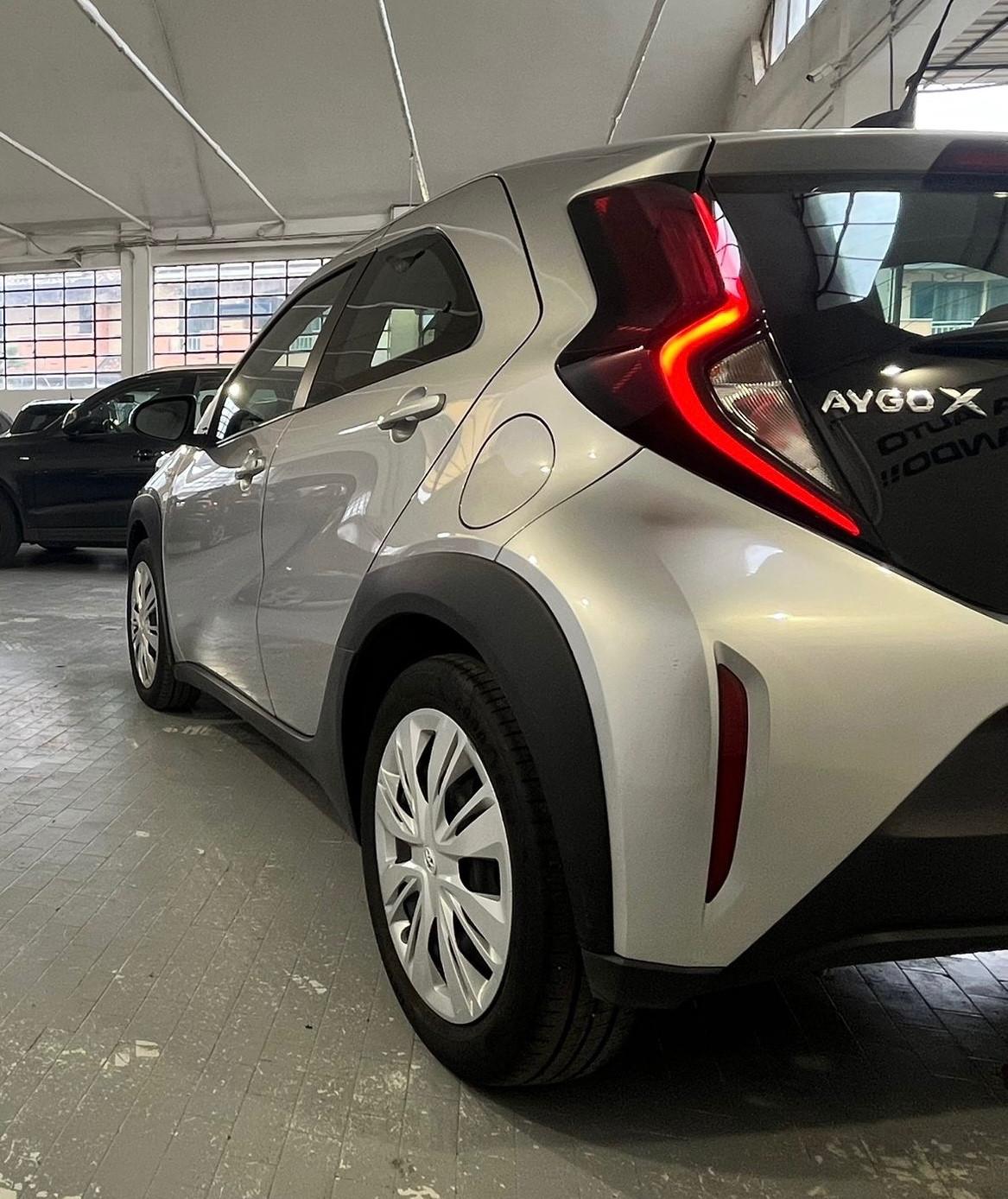 Toyota Aygo X 1.0 VVT-i 72 CV 5 porte Lounge Air S-CVT