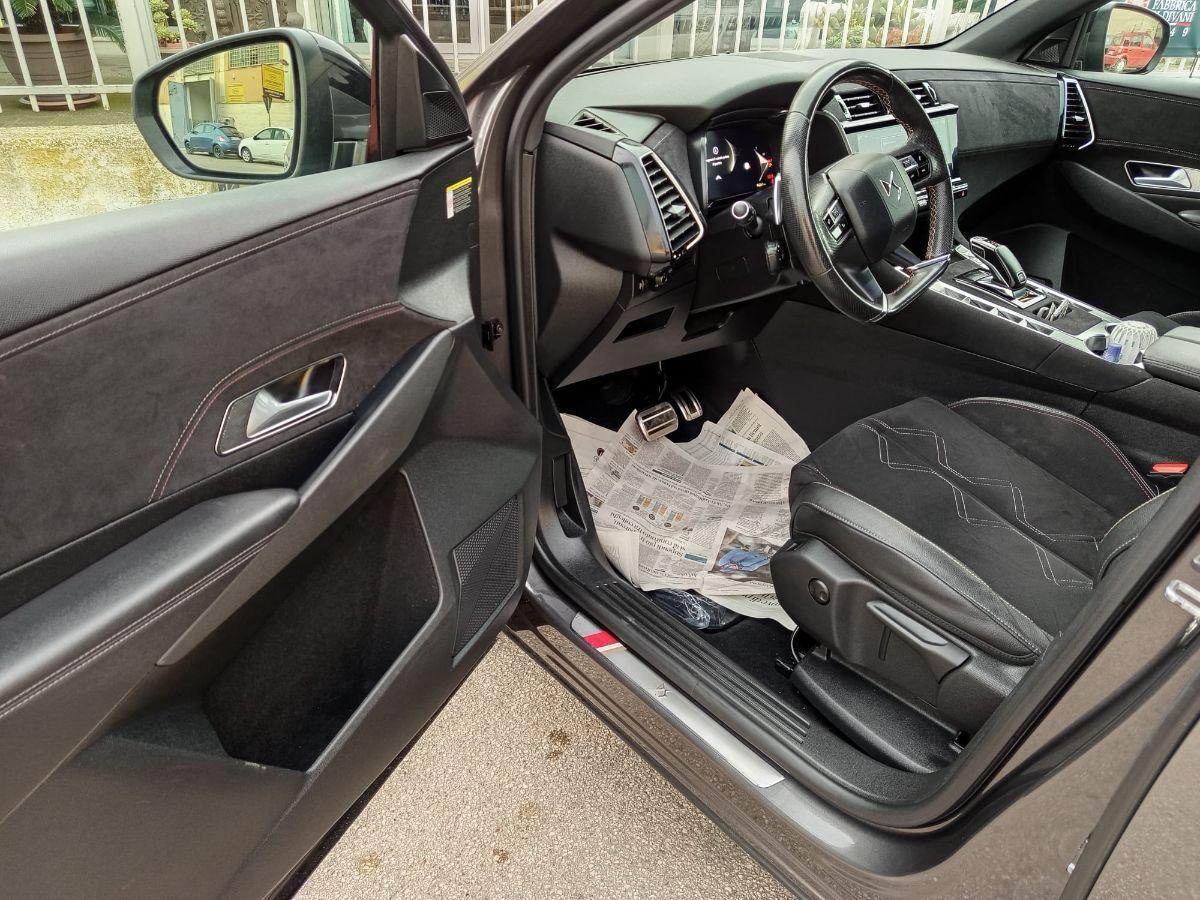 DS DS 7 BlueHDi 130 aut. Performance Line 2023