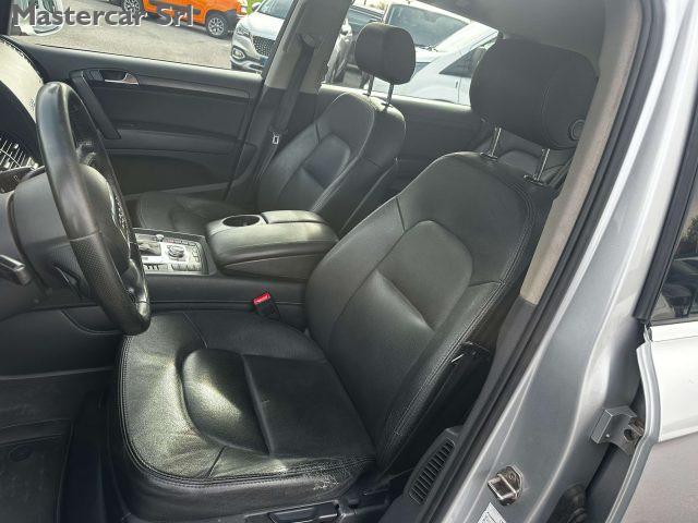 AUDI Q7 Q7 I 2006 3.0 V6 tdi quattro tiptronic DE836NF