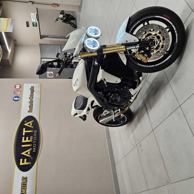 Triumph Speed Triple 1050 - 2005