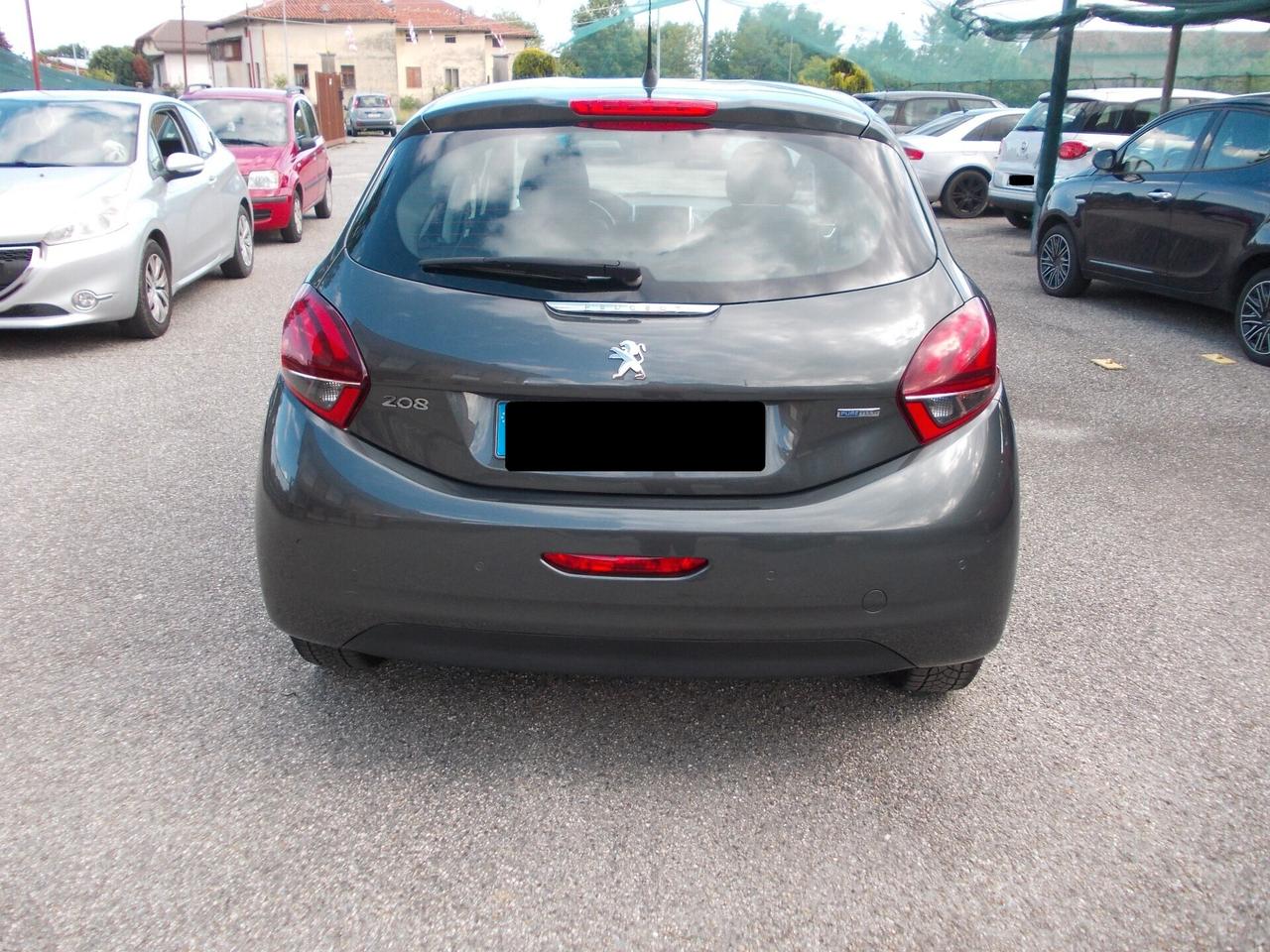 Peugeot 208 PureTech 12- 5 porte Allure-KM94130-X NEOPATENTATI