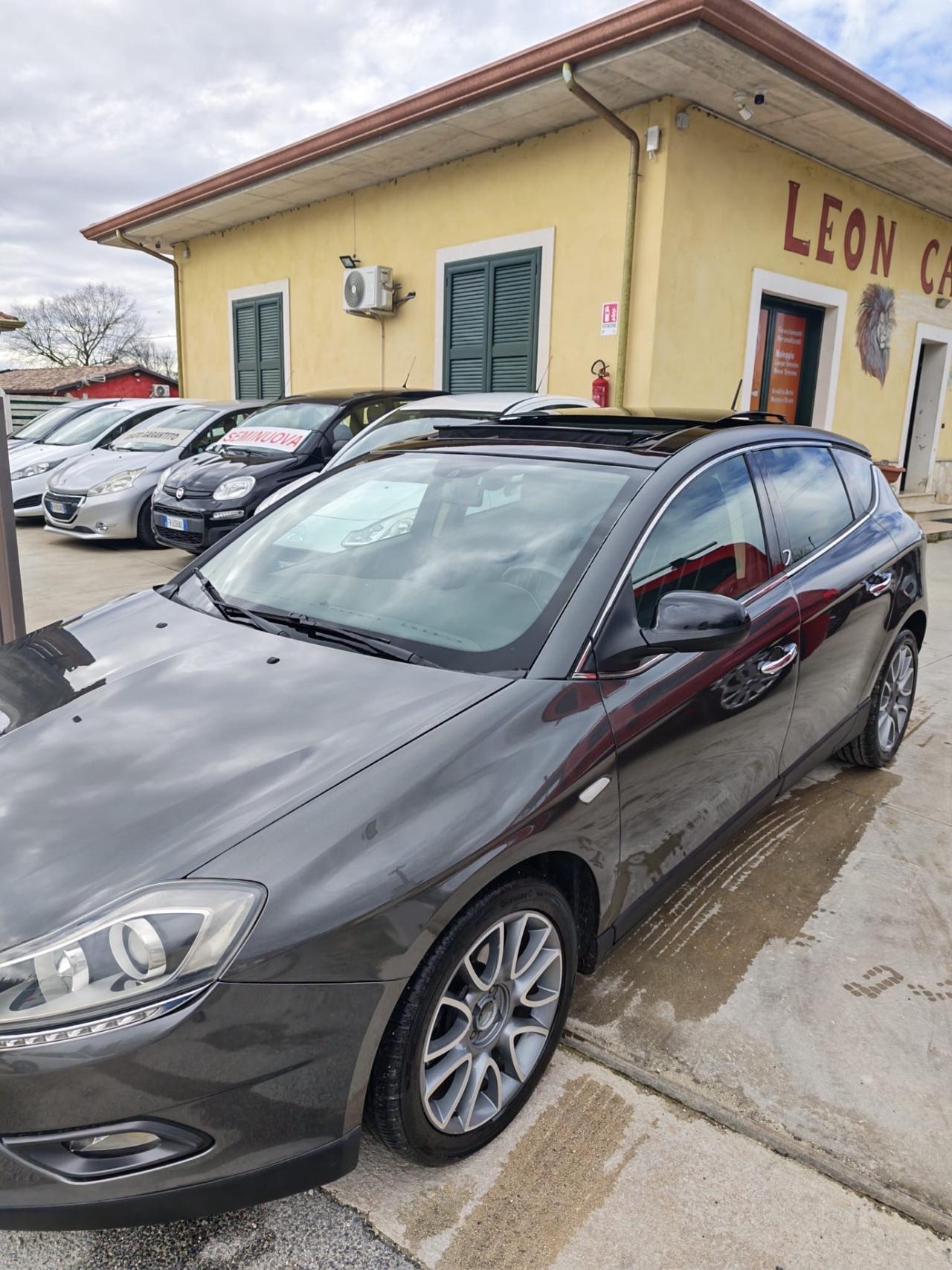 Lancia Delta 1.6 MJT cambio automatico tetto apribile full