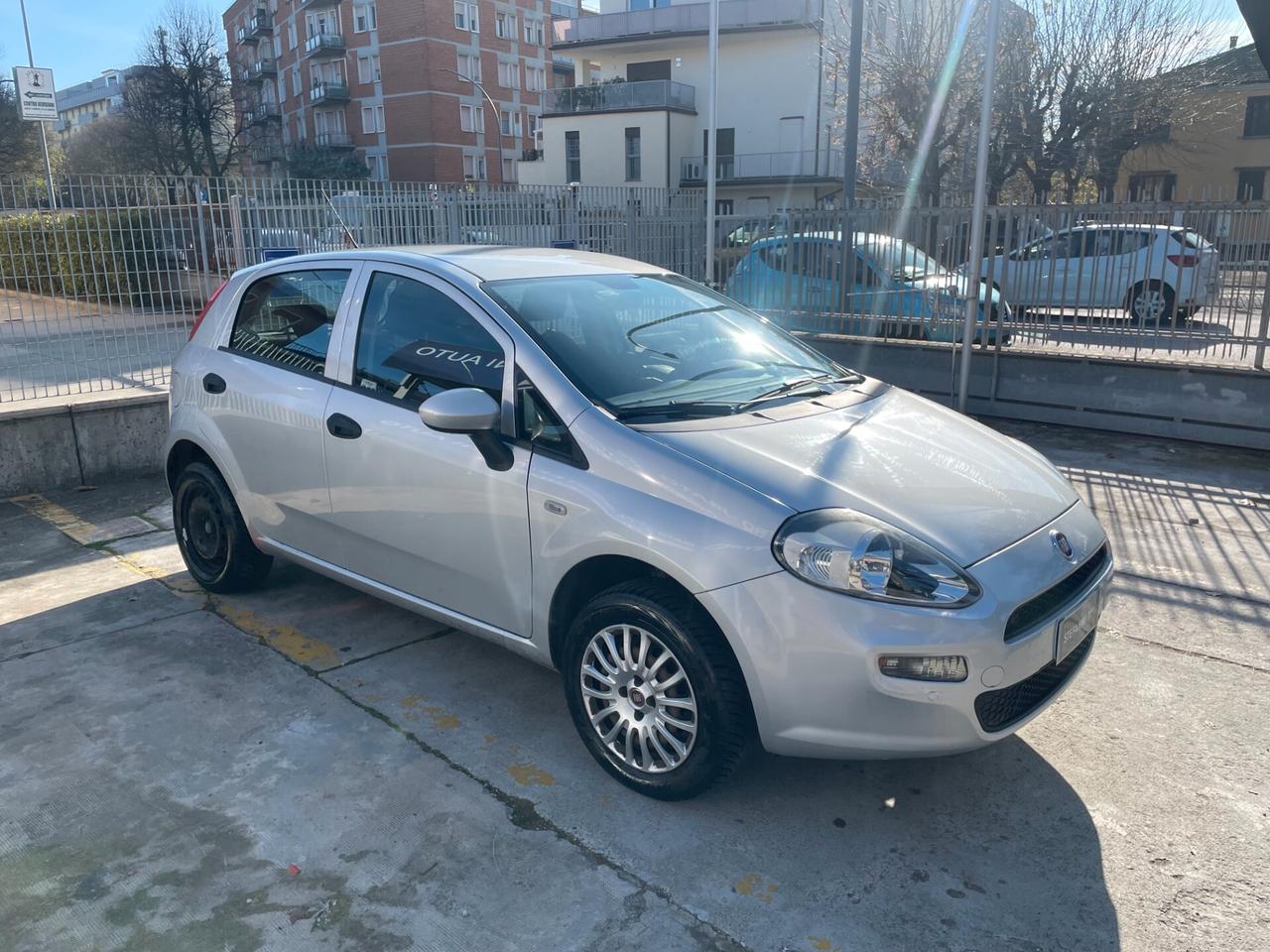 Fiat Punto 1.4 8V 5 porte Natural Power Street