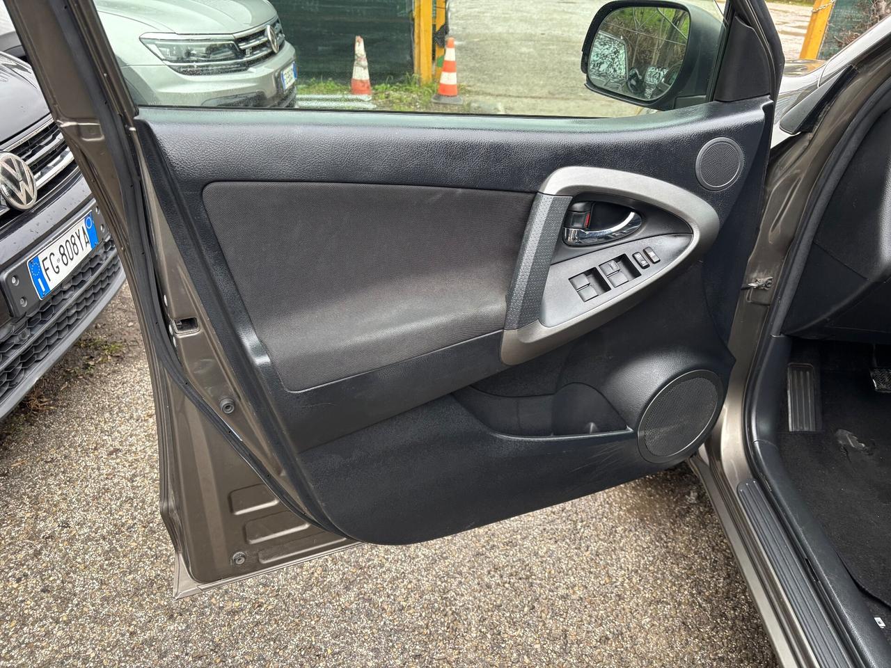 Toyota RAV 4 - 2.2 D-4D 150 CV