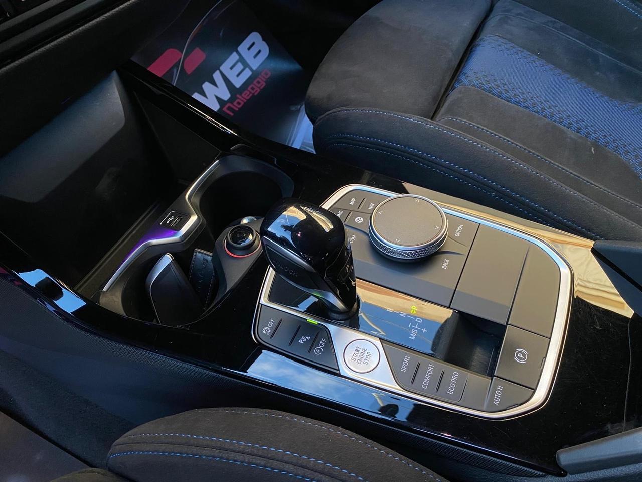 BMW 118 D MSPORT Navy 2021