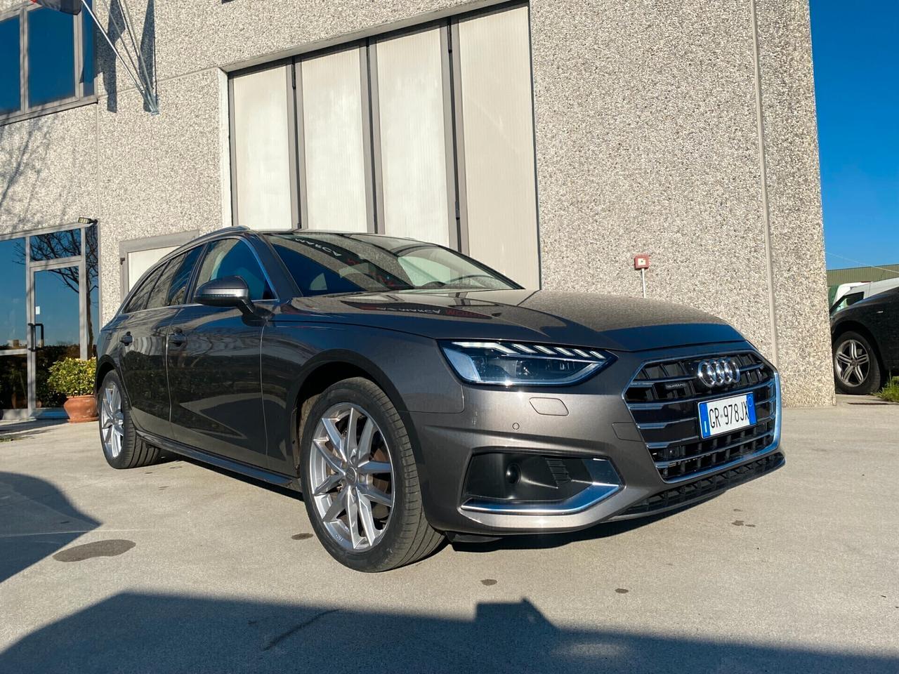 Audi A4 Avant 40 TDI quattro S tronic