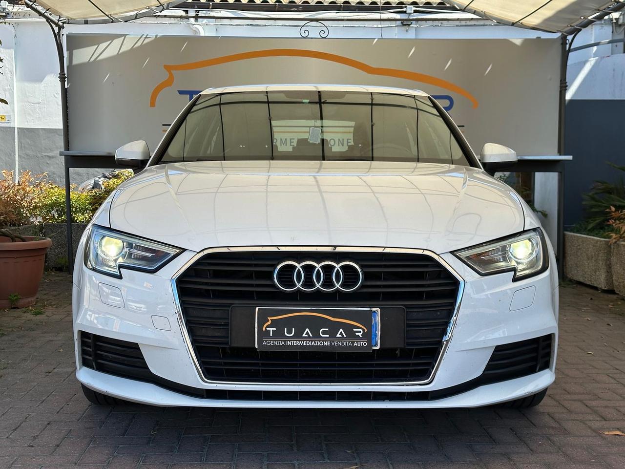 Audi A3 Design 1.6 TDI #6397