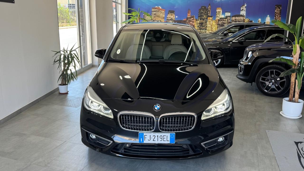 Bmw serie 2 Active Tourer 218d Luxury-2017