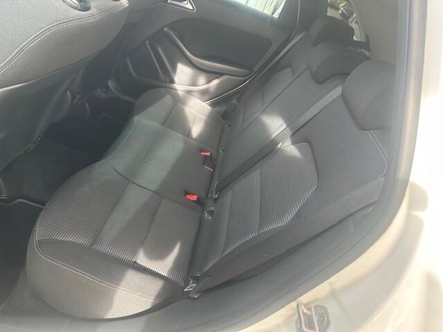 MERCEDES CLASSE B SOLI 112 MILA KM