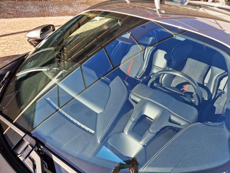 Ferrari SF90 SF90 Stradale