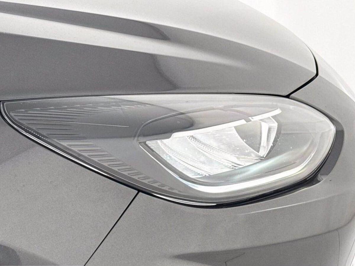 Ford Fiesta 1.0 Ecoboost Hybrid 125 CV DCT 5 porte Titanium hatchback