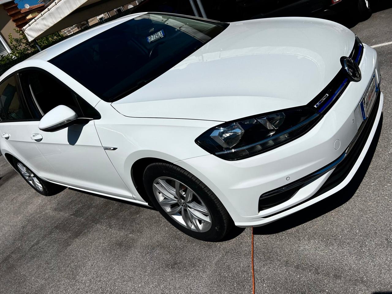 Volkswagen Golf 1.4 TGI EXECUTIVE BlueMotion 2018
