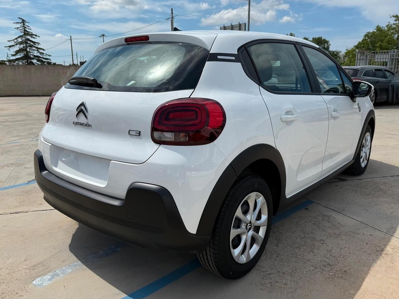 KM 0 - CITROEN C3 YOU 83 CV