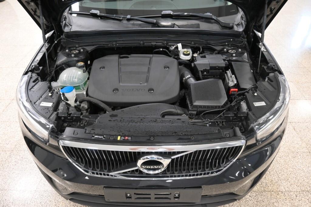 Volvo XC40 T2 Momentum Core