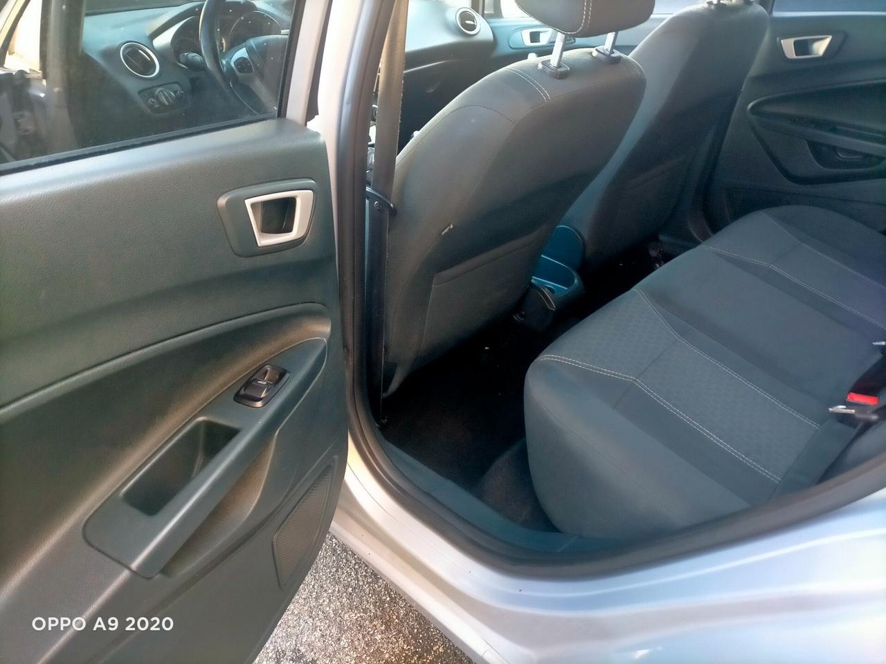 Ford Fiesta 1.4 TDCi 70CV 5 porte Titanium