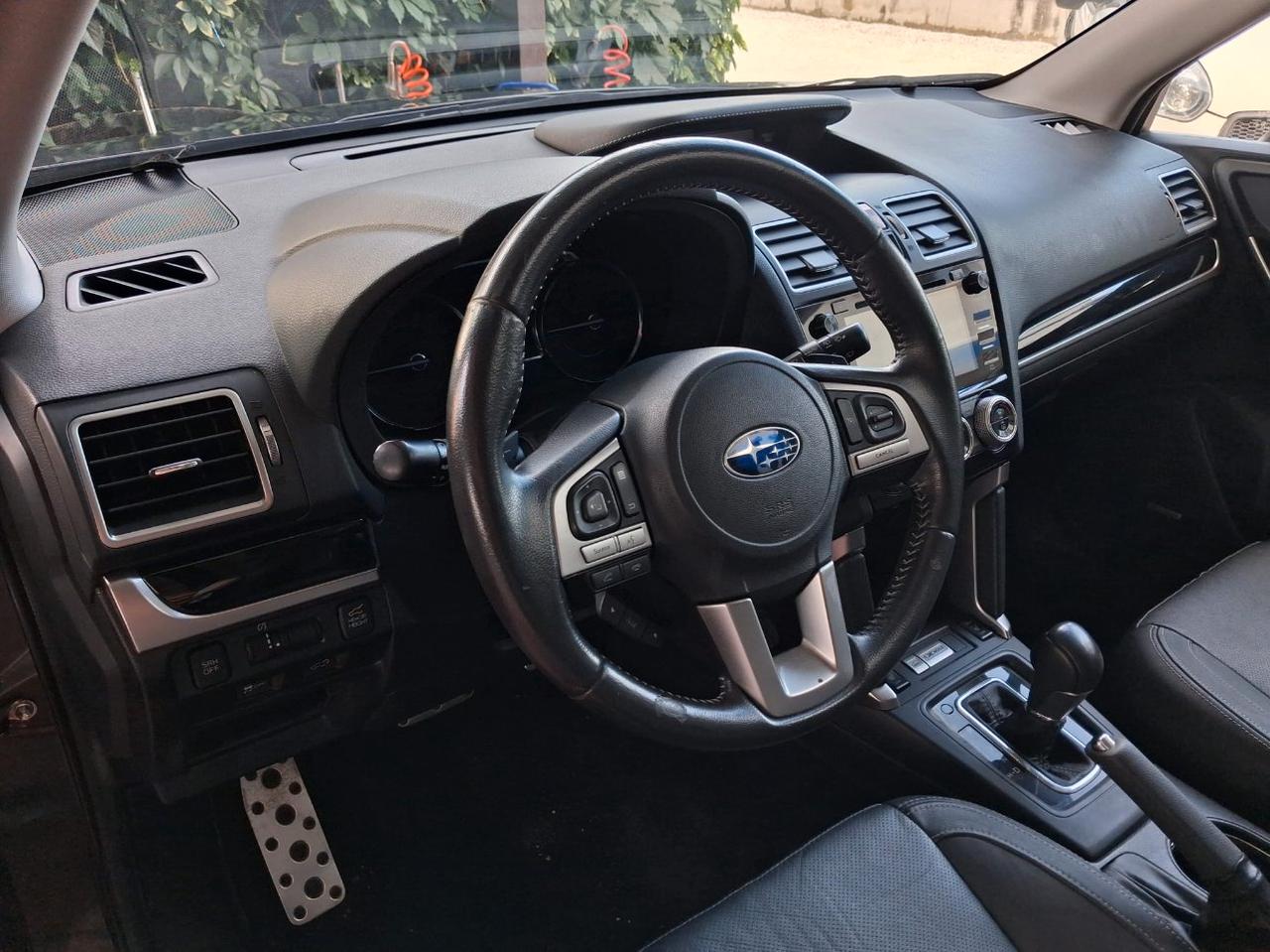 Subaru Forester 2.0d Sport Unlimited lineartronic my16