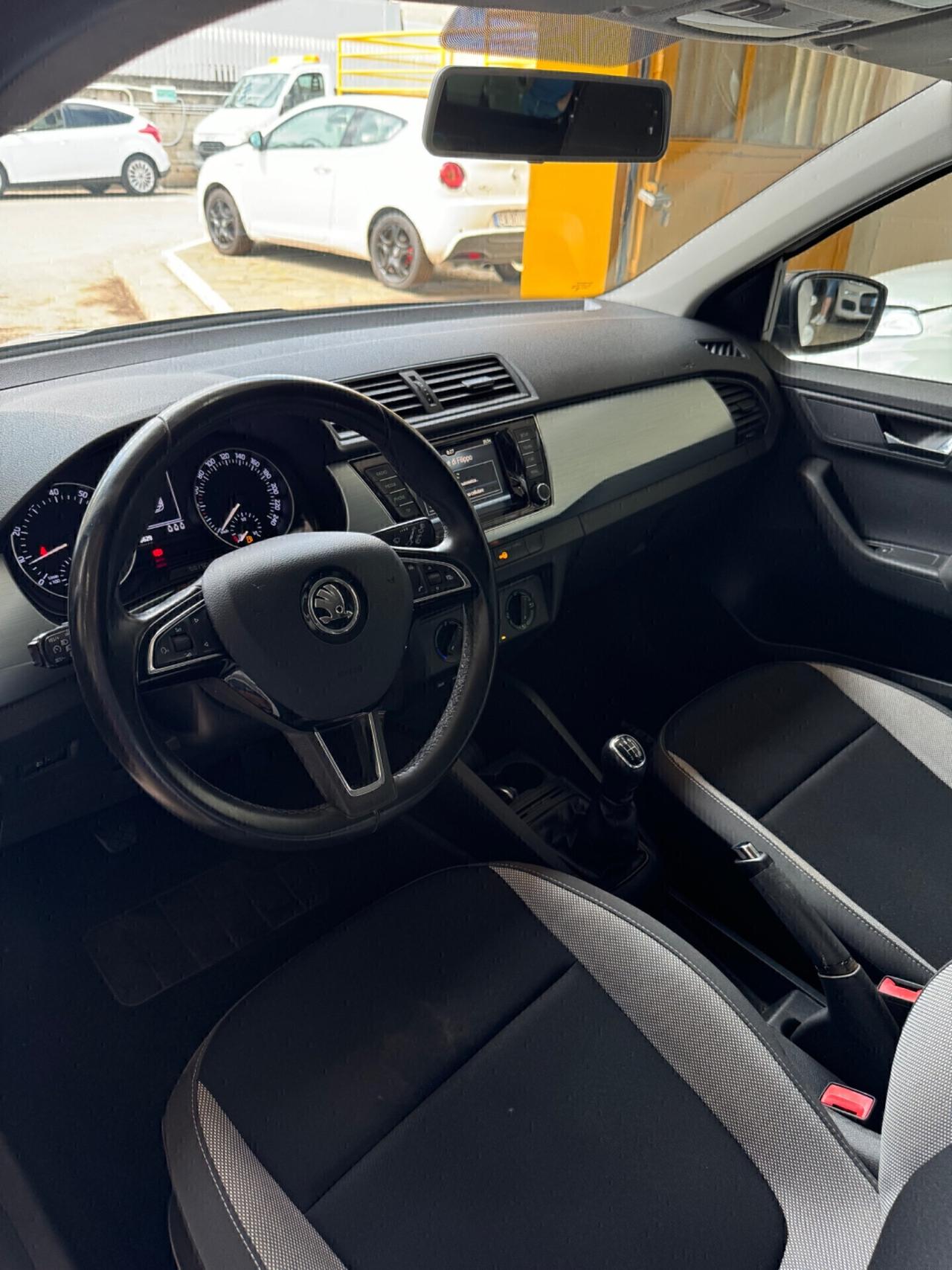 Skoda Fabia 2018 1.0MPI 70cv GPL