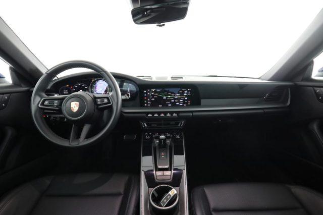 PORSCHE 911 911 Targa 4