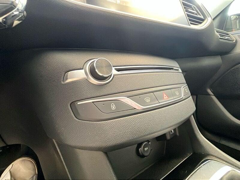 Peugeot 308 Active BlueHDi 100 S&S