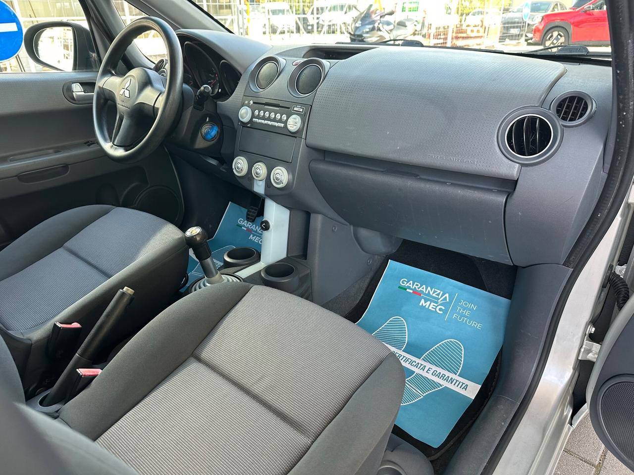 Mitsubishi Colt 1.3 16V 5p. Instyle