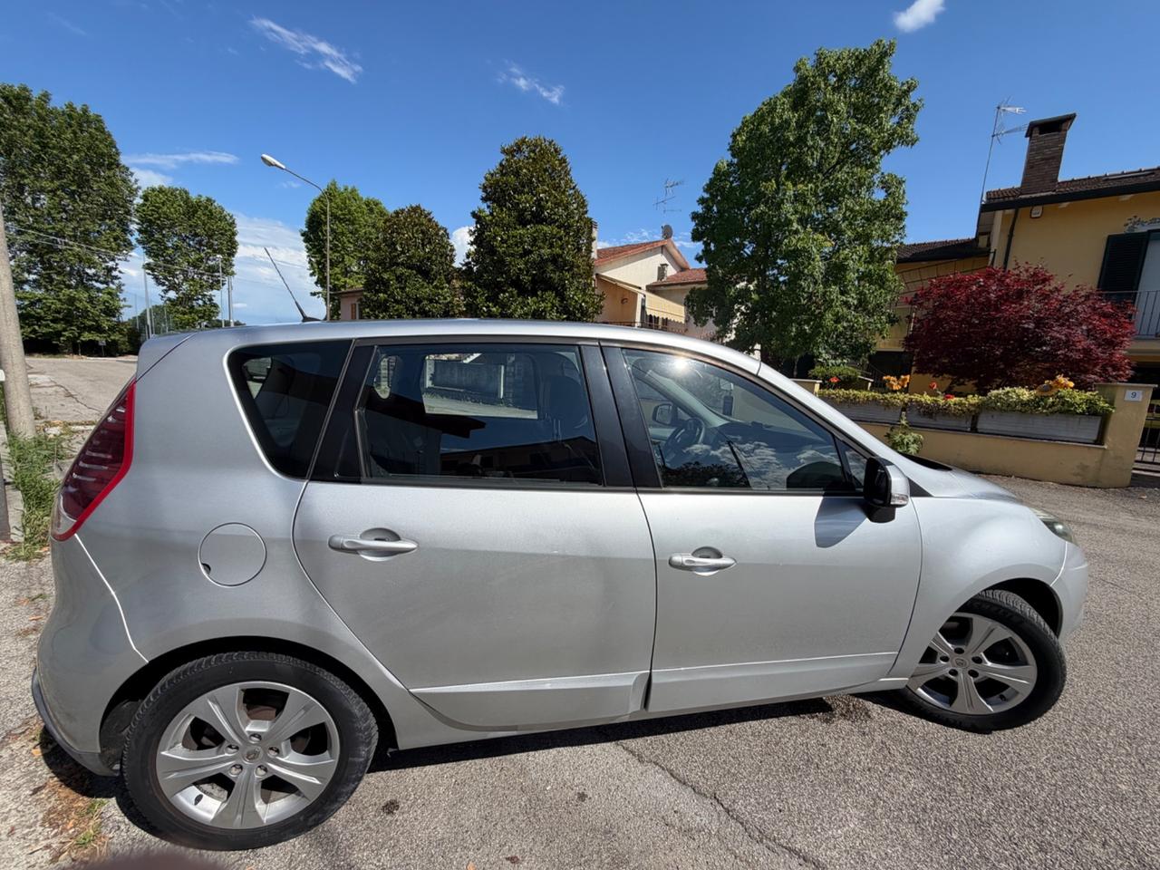 Renault Scenic 1.5 dCi - AUTOMATICA - SPAZIOSA