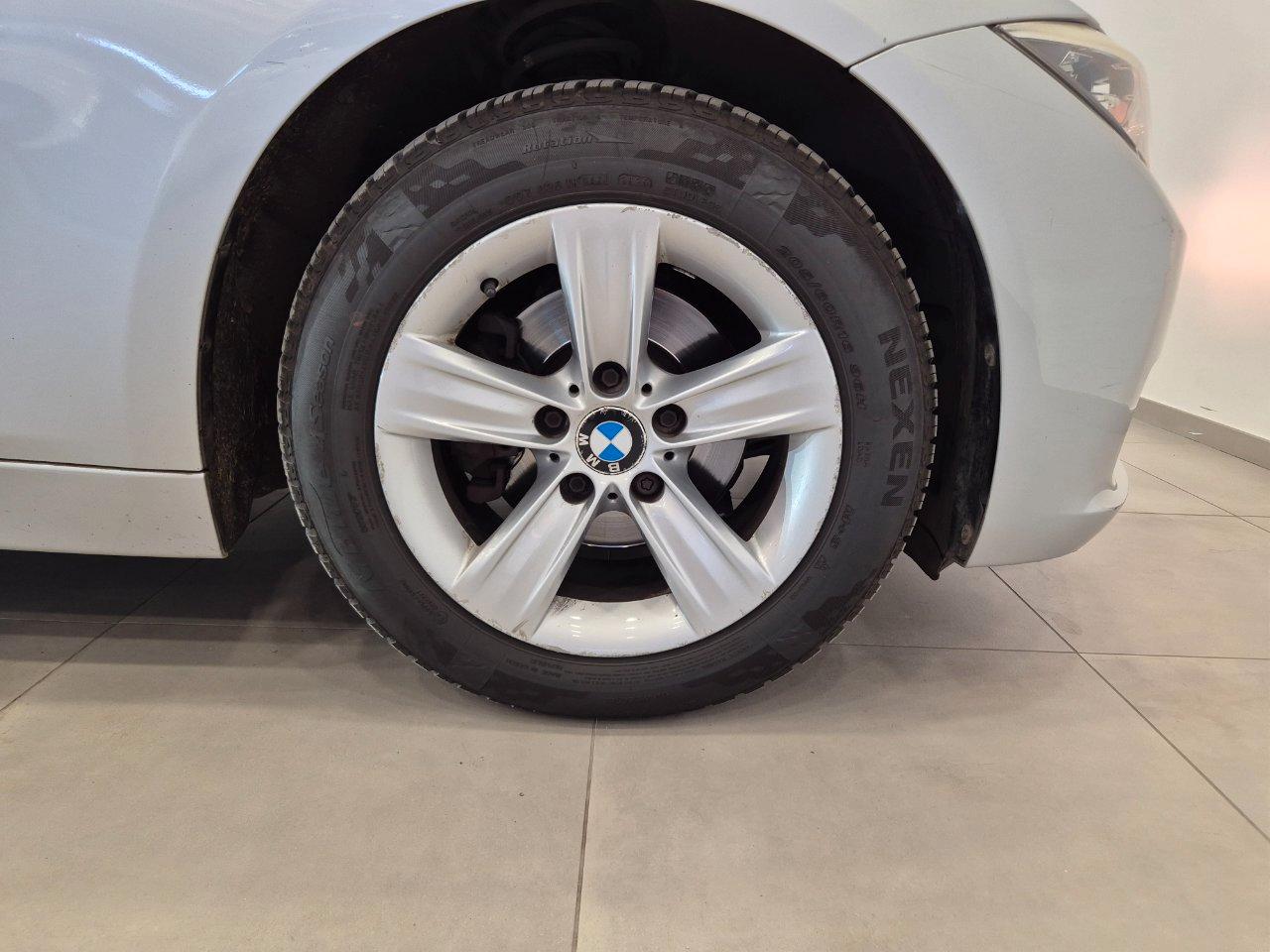 BMW 316 d Sport - Sens. Park. - Lim.
