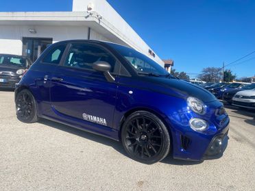Abarth 595 1.4 Turbo T-Jet 165 CV Monster Energy Yamaha