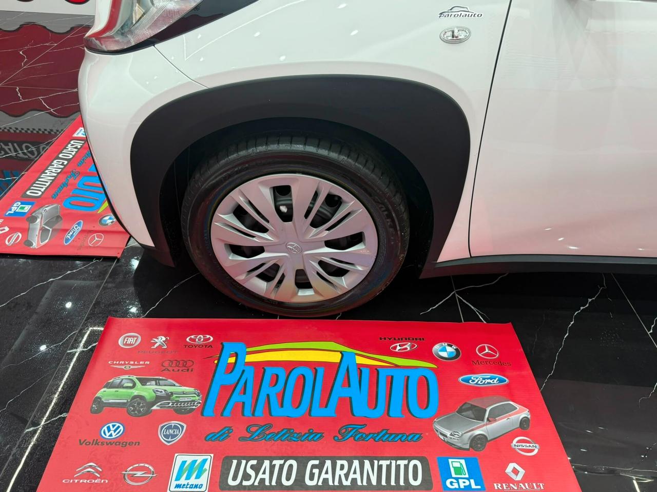 Toyota Aygo X 1.0 72cv 5 porte Lounge - 2023